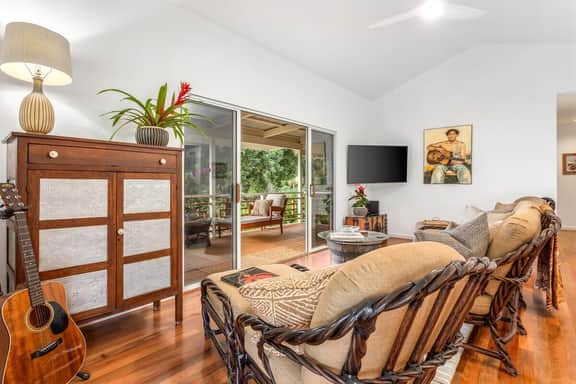 Ohia Farm-Style Retreat - Image 3